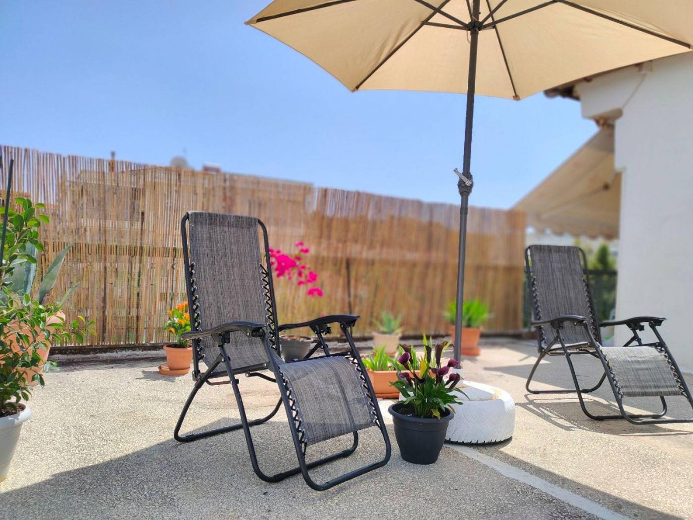 Penthouse Antheon, 132, Neoi Epivates, Thermaikos