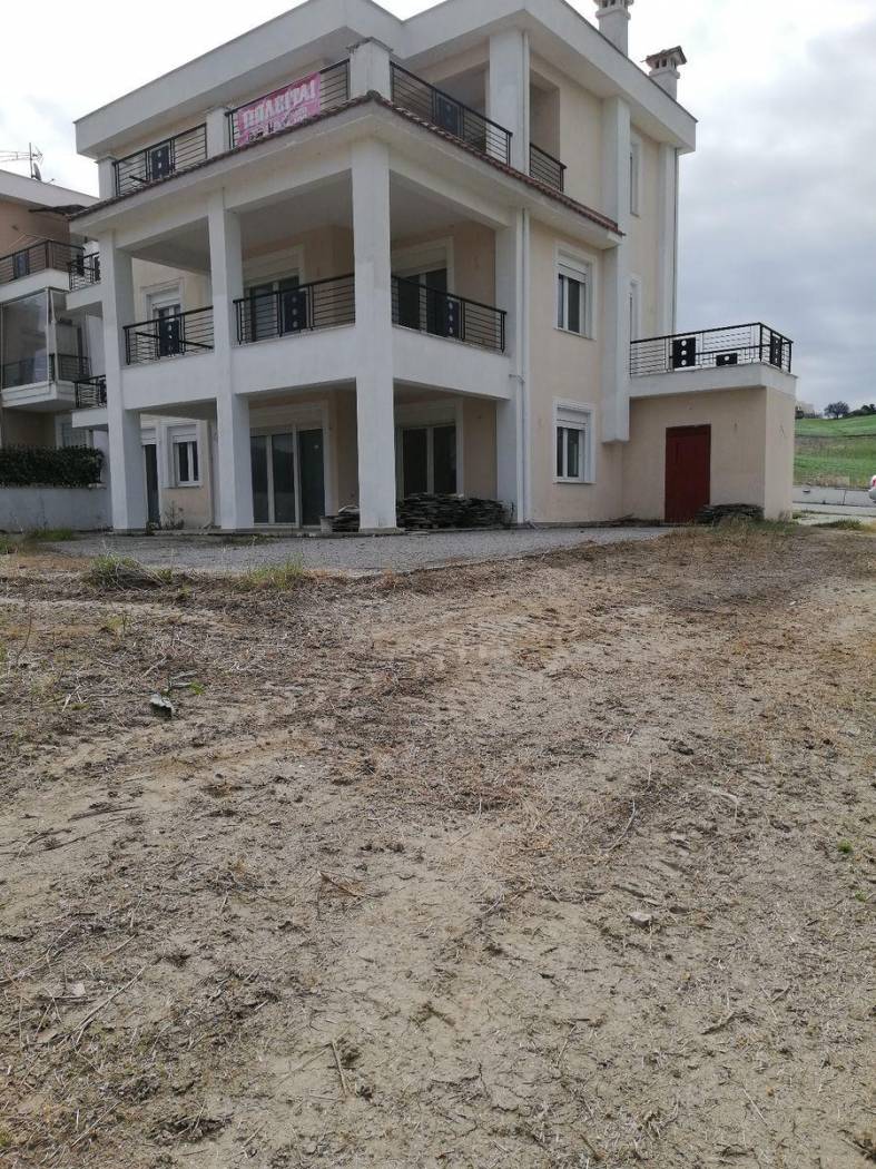 Duplex Καραβαγγέλη, 4, Plagiari, Mikra