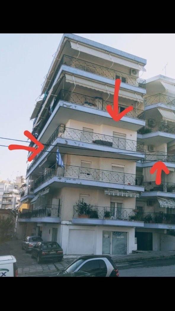 3-room flat Μαυροκορδάτου, 30, Center, Polichni