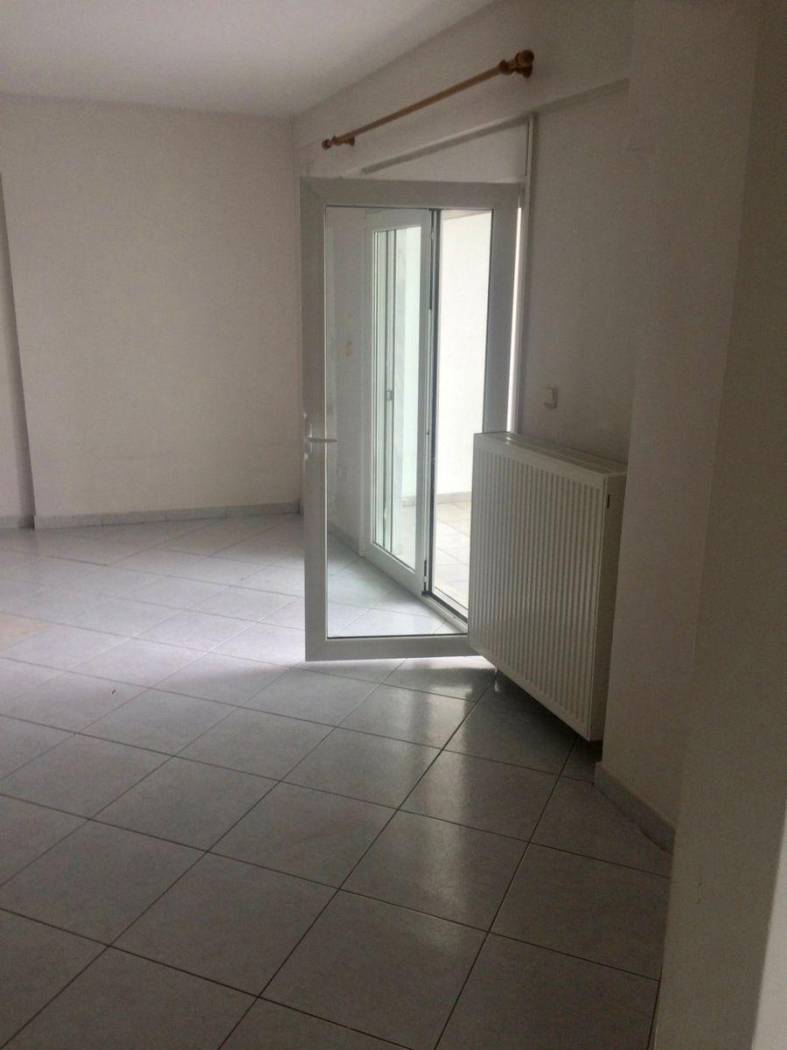 3-room flat Μαυροκορδάτου, 30, Center, Polichni image 2