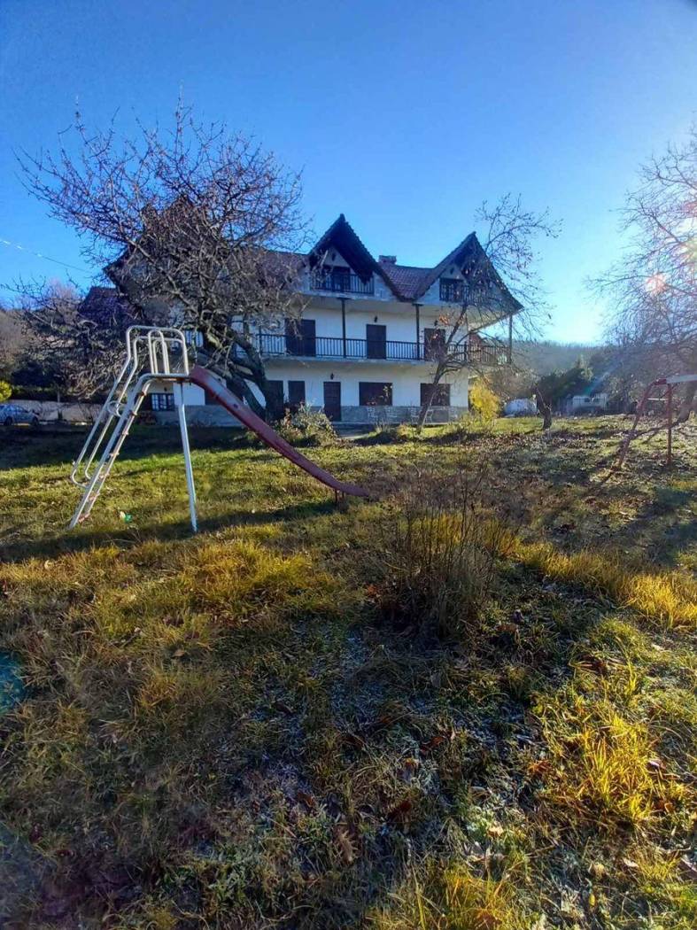 Duplex Αριστοφάνους, Livadi, Vasilika