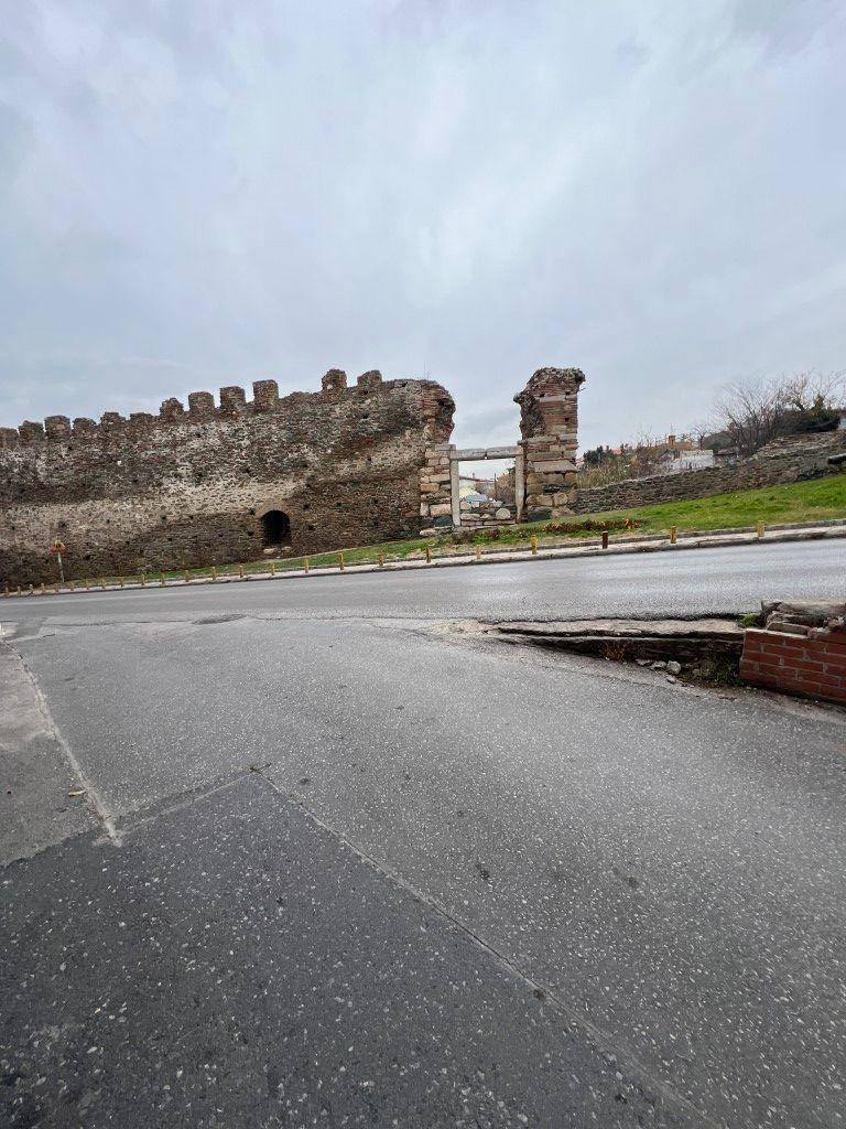 Apartment Πελοποννήσου, 1, Yedi Kule, Agios Pavlos image 4