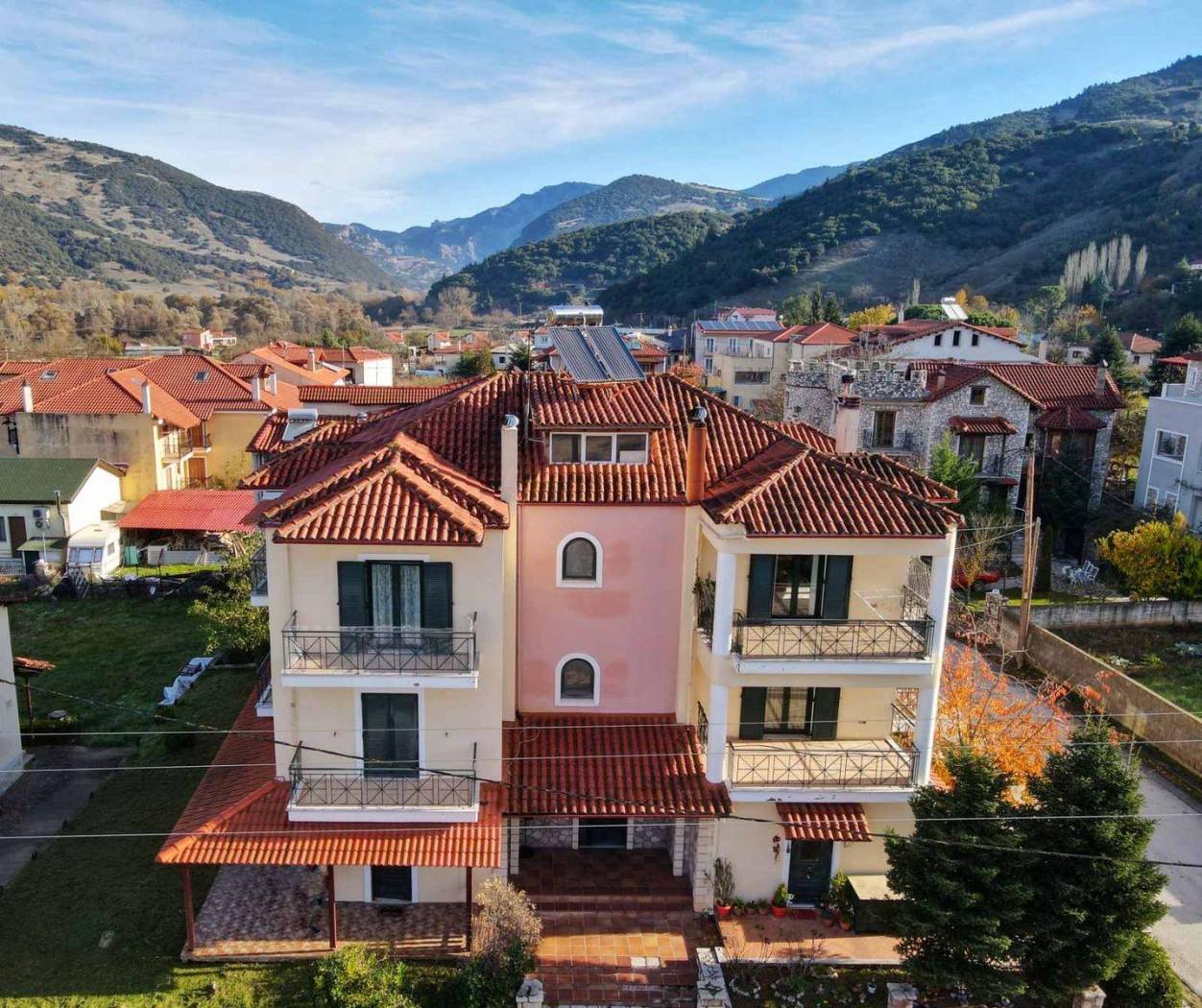 3-room flat Φωτήλα Παν., Center, Kalavrita image 2