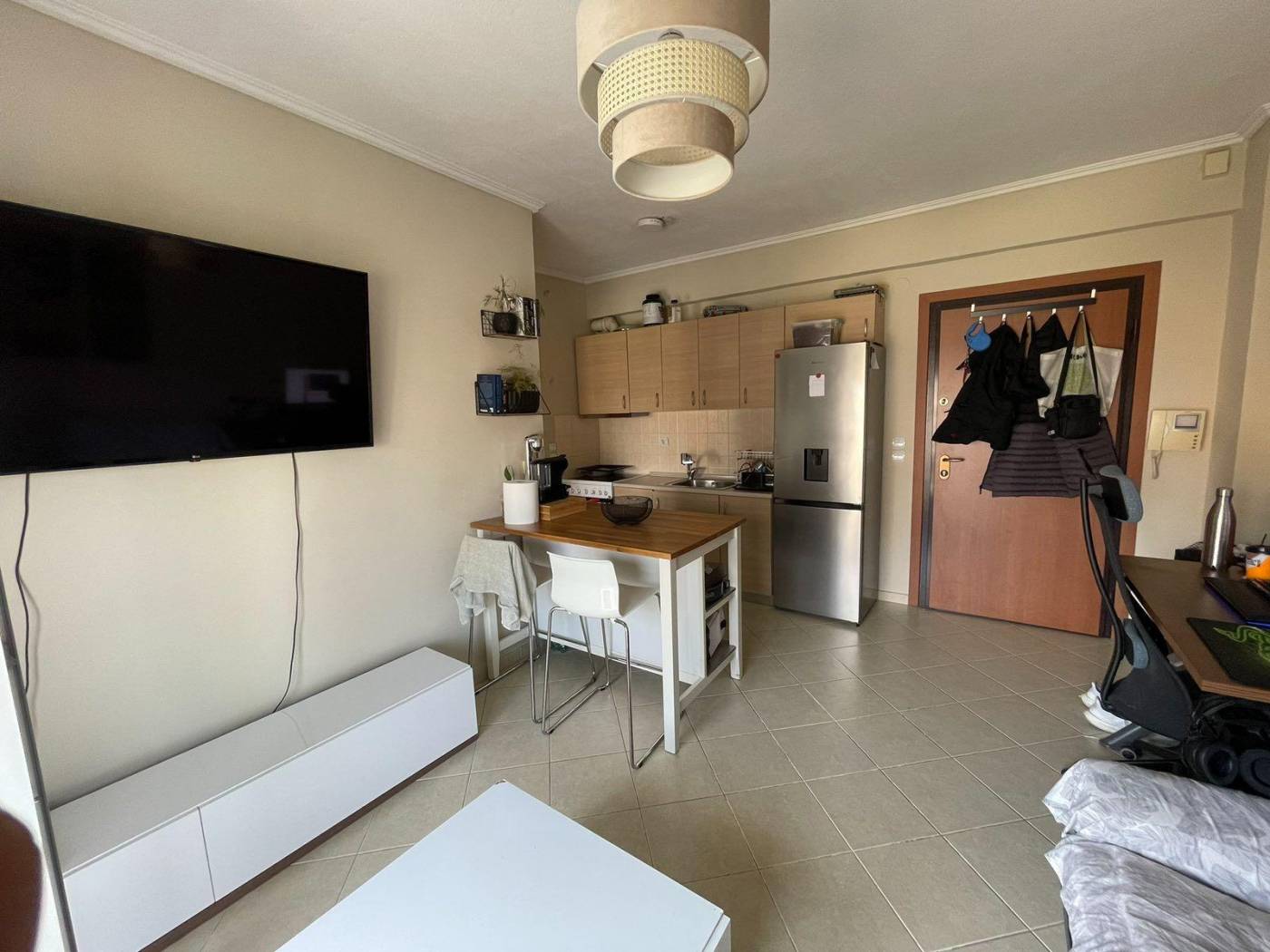 Studio Κουμουνδούρου Αλ., Center, Evosmos