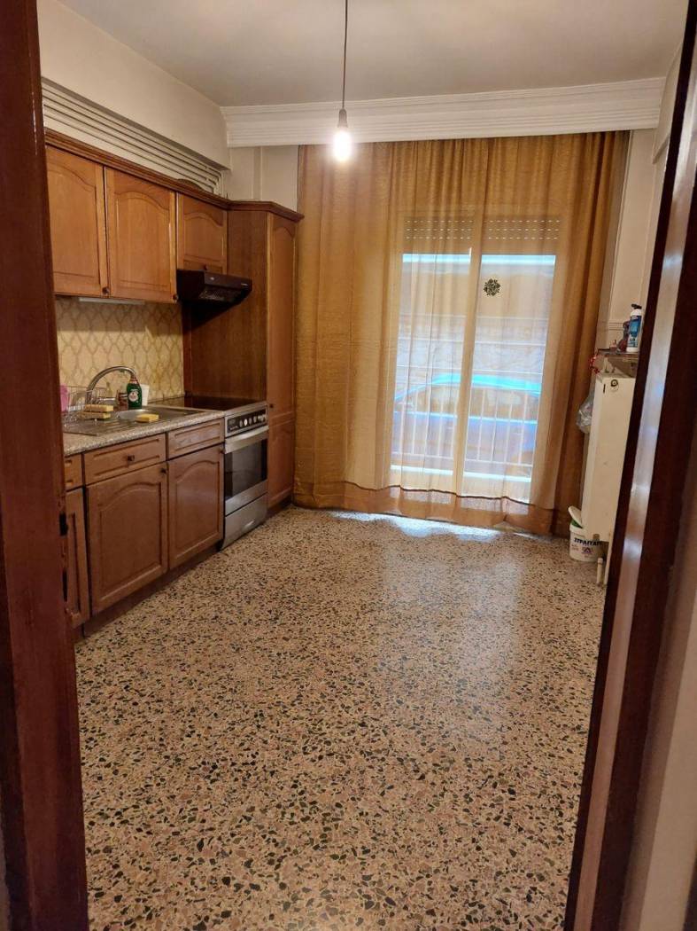 2-room flat Κομνηνού Δ., Center, Neapoli image 2