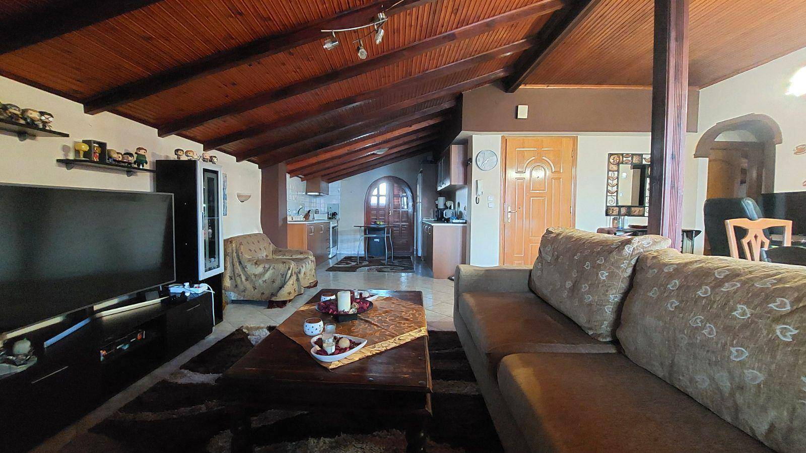 Penthouse Μάνης, 10, Center, Polichni