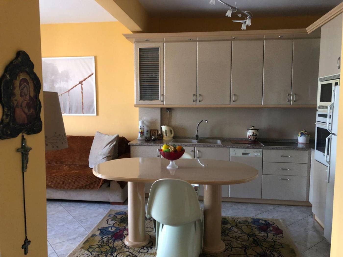 2-room flat Σμύρνης, 14, Strebenioti, Neapoli image 2