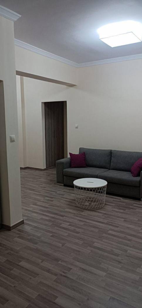 Studio Μερκούρη Μελίνας, Center, Loutraki-Perachora