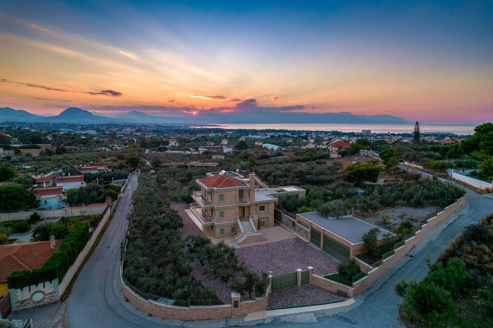 Single family villa Evangelistrias, Center, Loutraki-Perachora