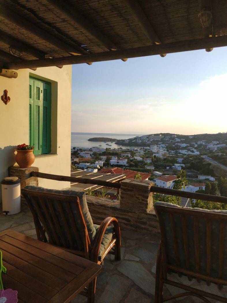 Duplex Επαρχιακή Οδός Άνδρου-Γαυρίου, Mpatsi, Andros