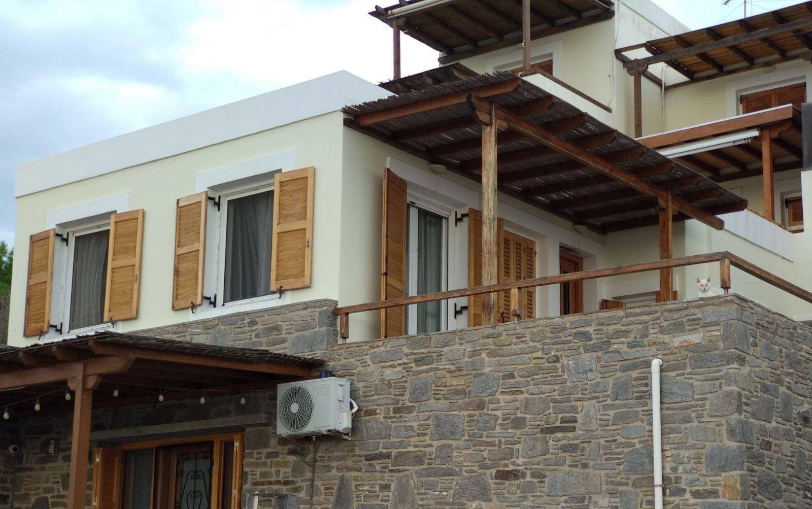 2-room flat Επαρχιακή Οδός Ερμούπολης-Φοίνικα, Poseidonia, Syros