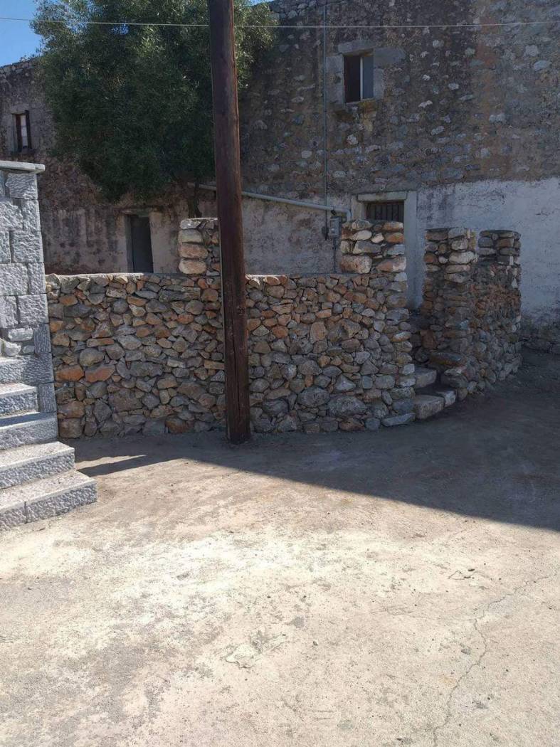 Building for Sale image 2