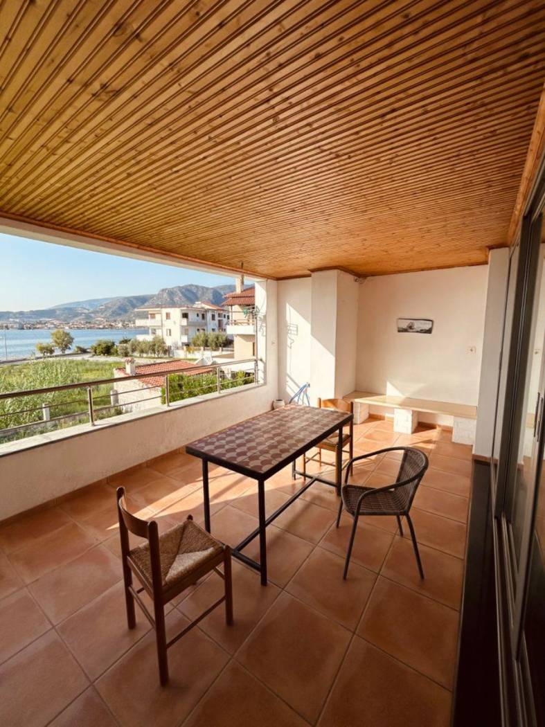 Single family villa Κυρτσώνη, Center, Agria