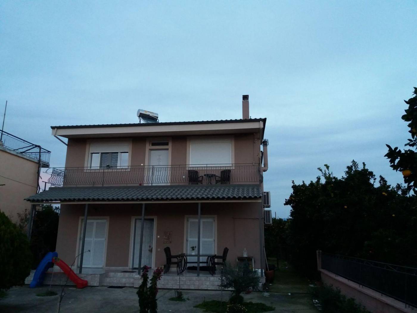 Duplex , 00, Center, Kommeno