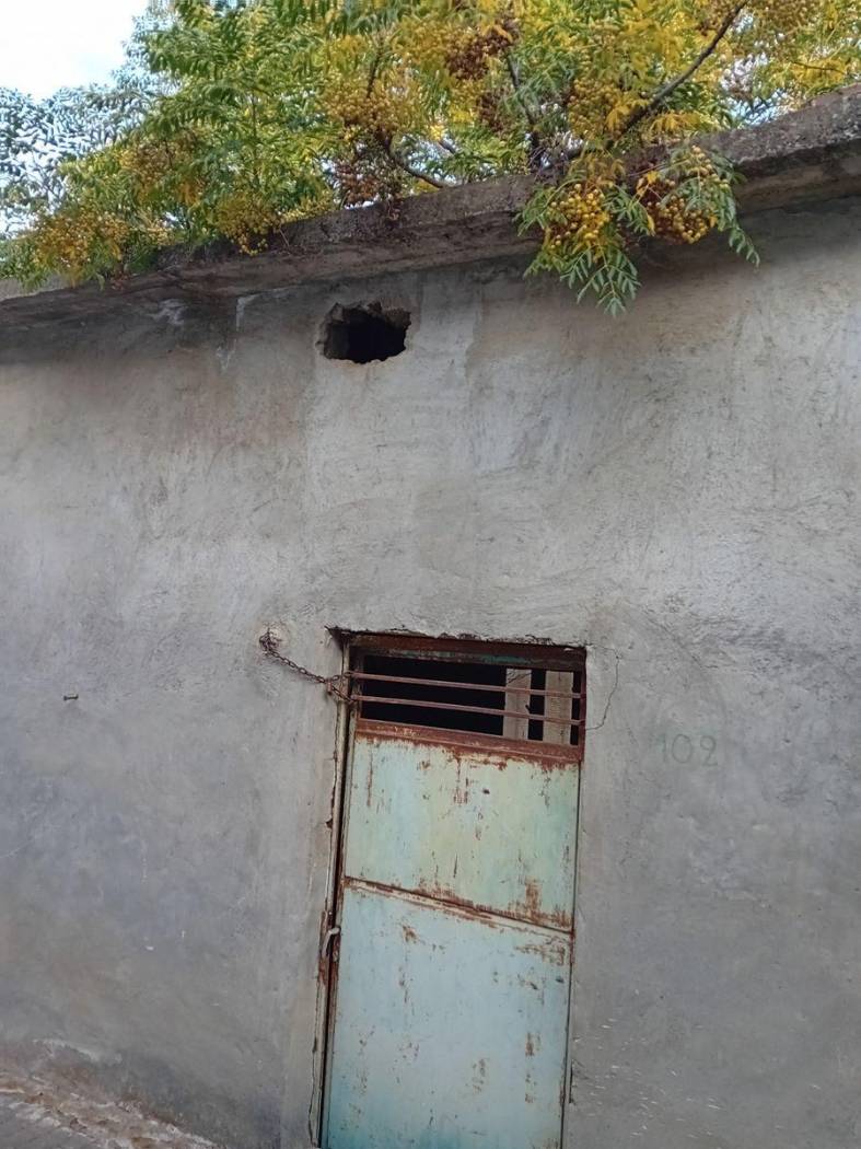 Building for Sale image 2