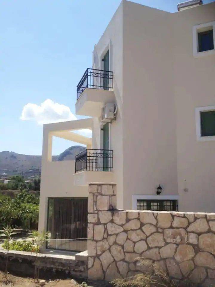 Single family villa Βενιζέλου Ελευθερίου, Kipseli, Aegina