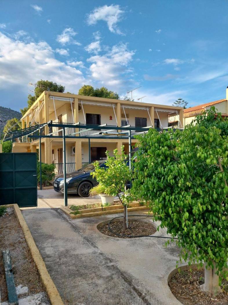 Studio Ολυμπιονίκη Μούγιου Δημήτρη, 70, Center, Poros image 2