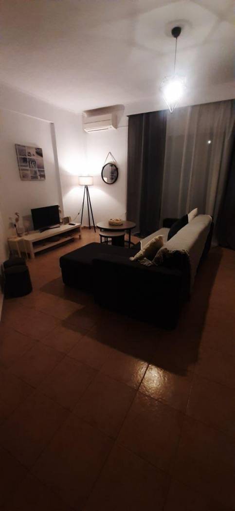 Duplex Σωτήρος, Ofrinio, Orfano