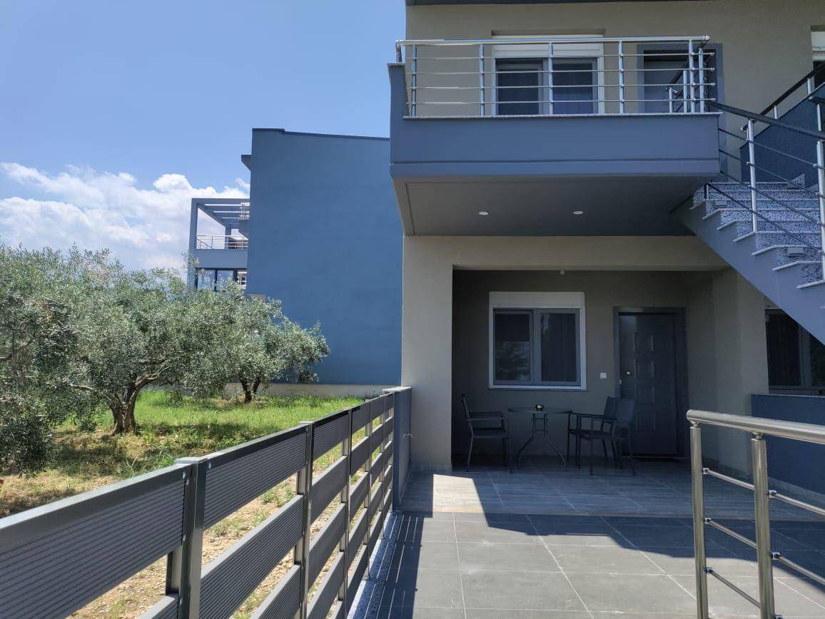 Studio Βασιλέως Κωνσταντίνου, Leptokarya, Easts Olimpos