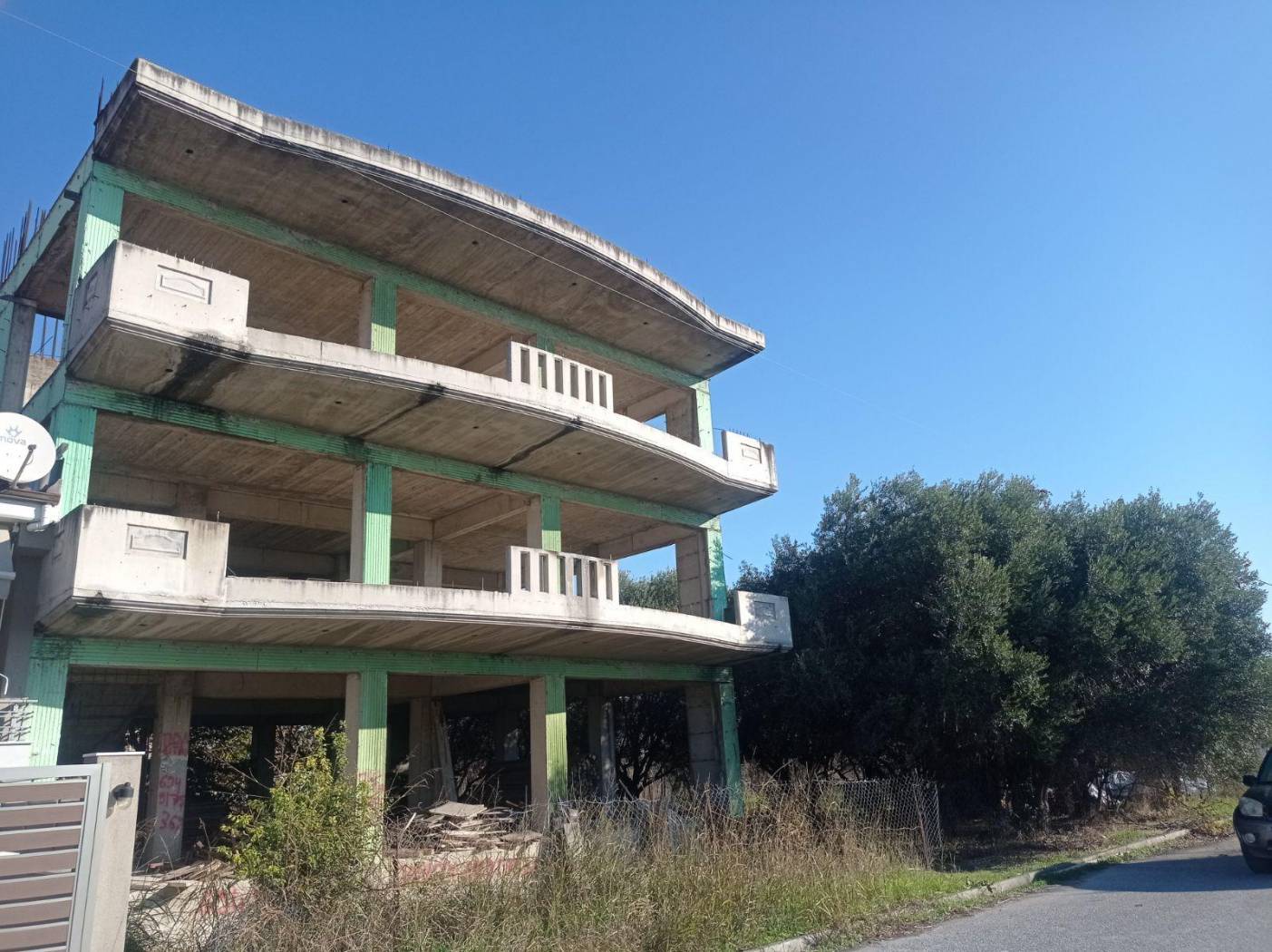 Building for Sale image 2