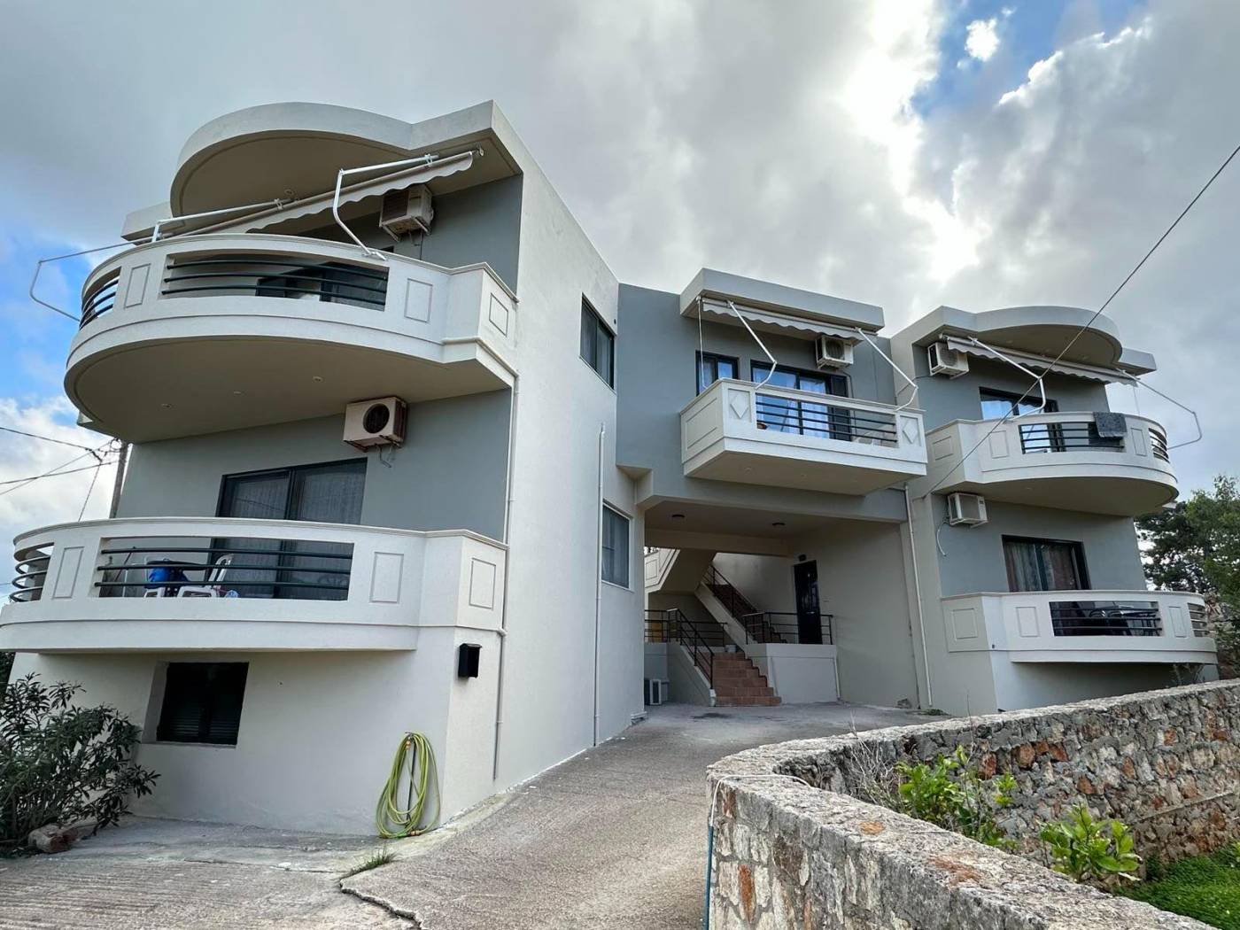 Hotel for Sale image 2