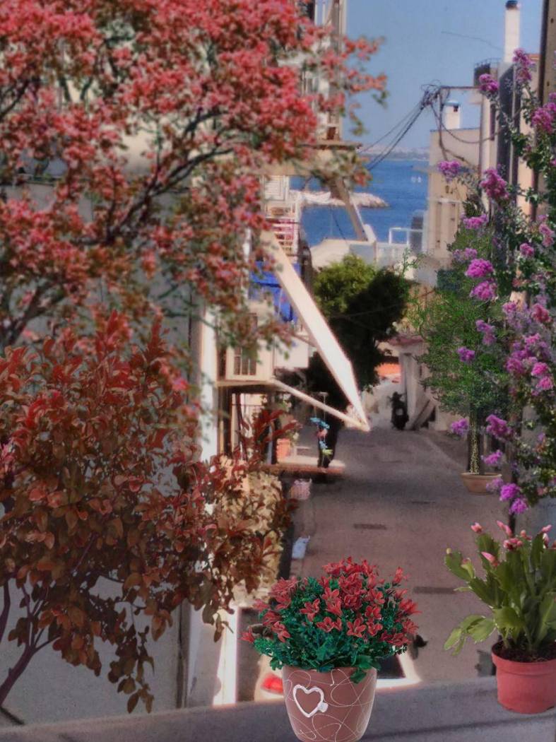 2-room flat Ακτή Κουμουνδούρου Αλέξανδρου, Kastella, Kastella – Passalimani