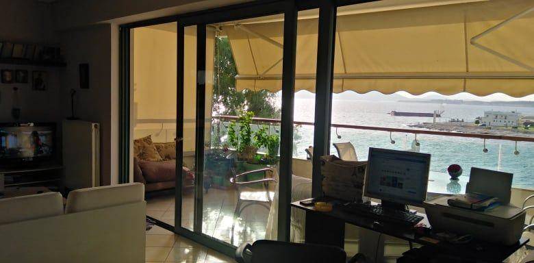 2-room flat Ακτή Θεμιστοκλέους, Piraiki, Piraiki – Chatzikyriakio