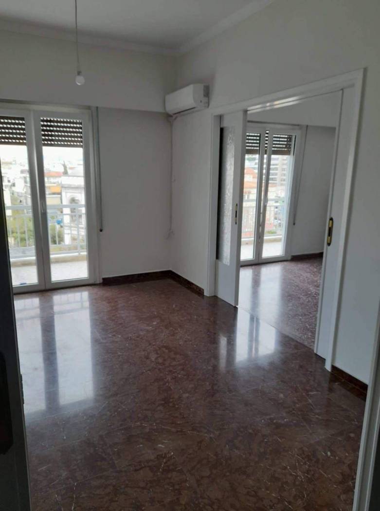 Penthouse Agriniou, 14, Palaia Kokkinia, Kaminia – Palaia Kokkinia