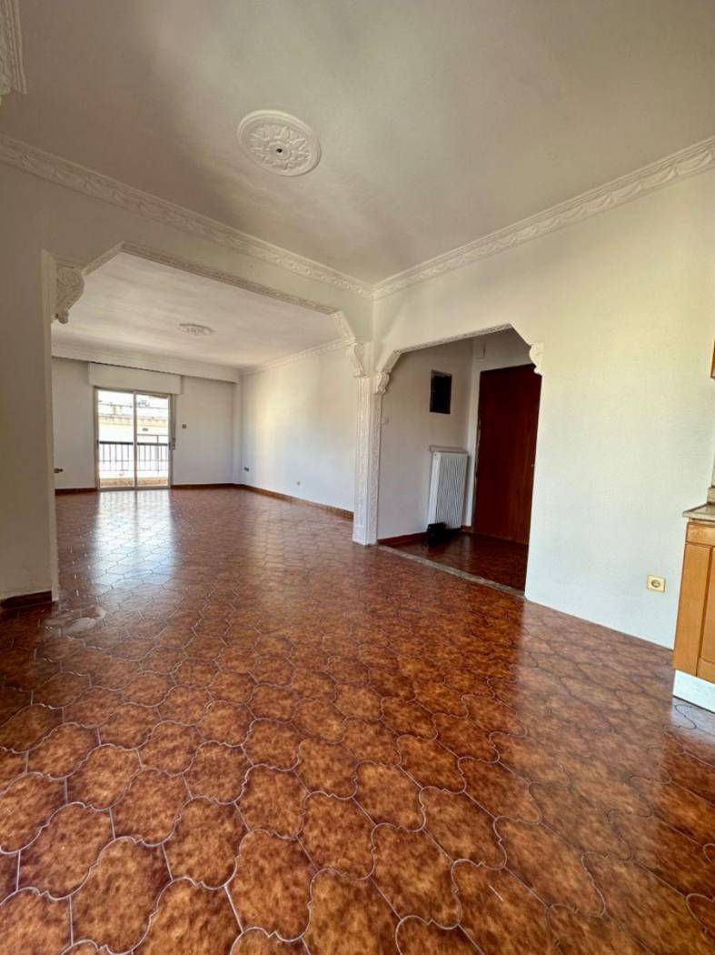 Building for Sale image 2