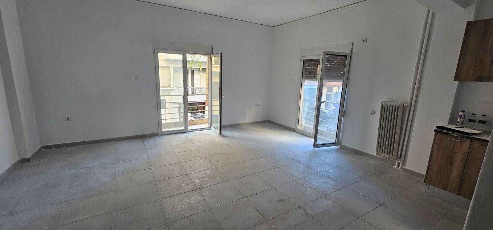 2-room flat Θράκης, 69, Center, Perama image 2