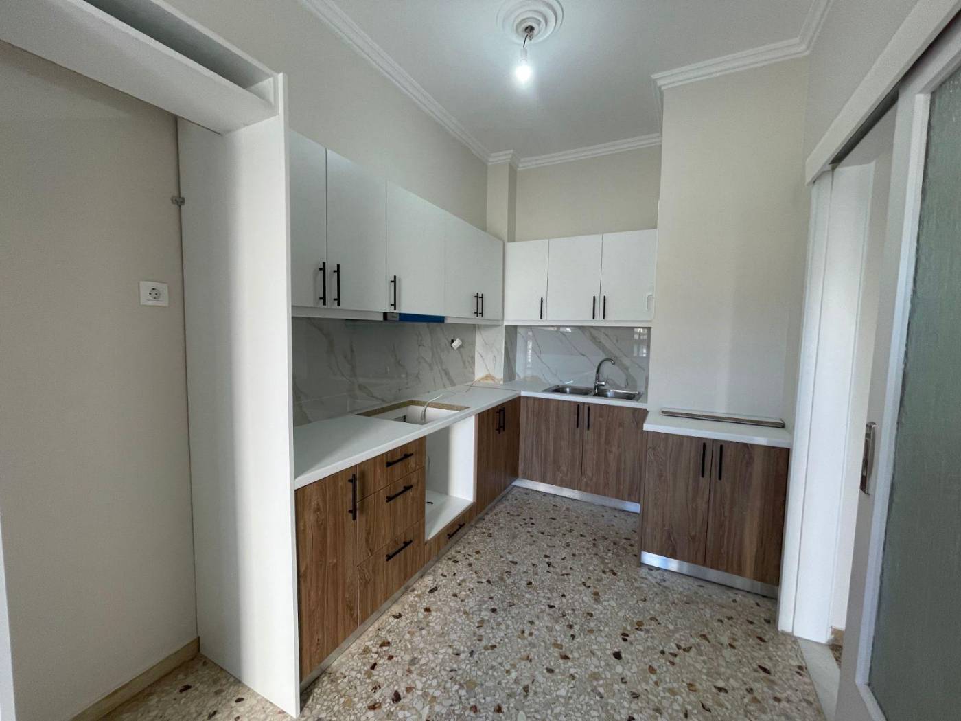 2-room flat Irakleous, 28, Chalkidona, Nikaia