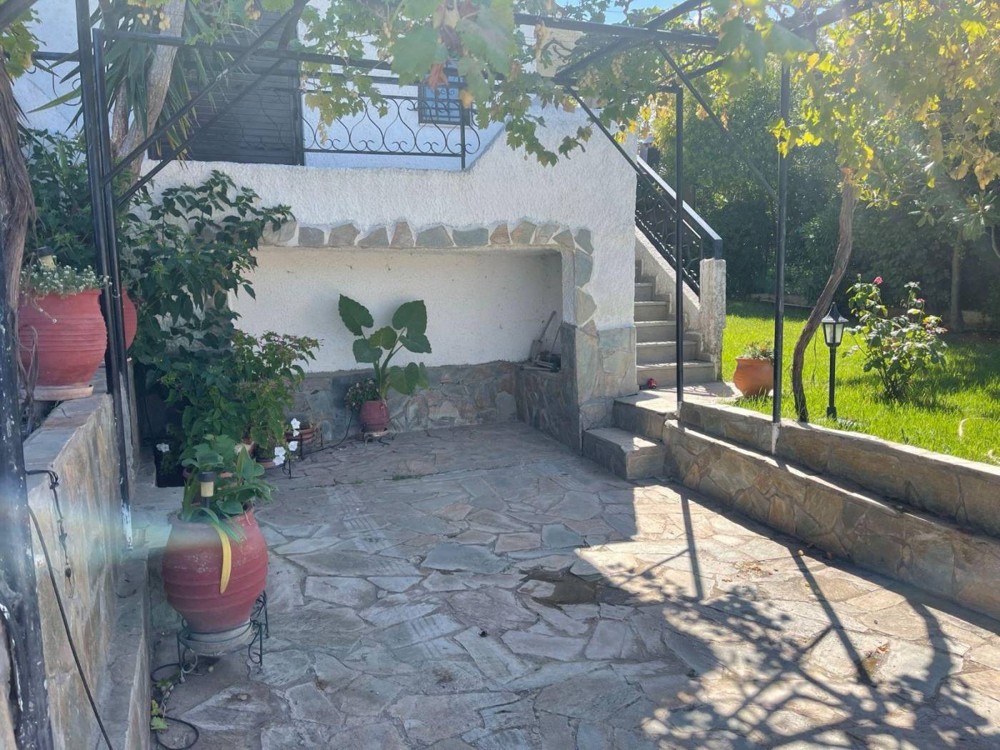 Building for Sale image 2