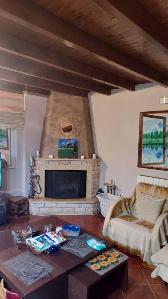 Duplex Λεωφόρος Υποσμηναγού Παρούση Νικ., 13, Center, Oropos