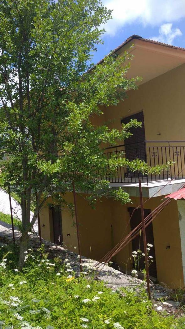 Building for Sale image 2