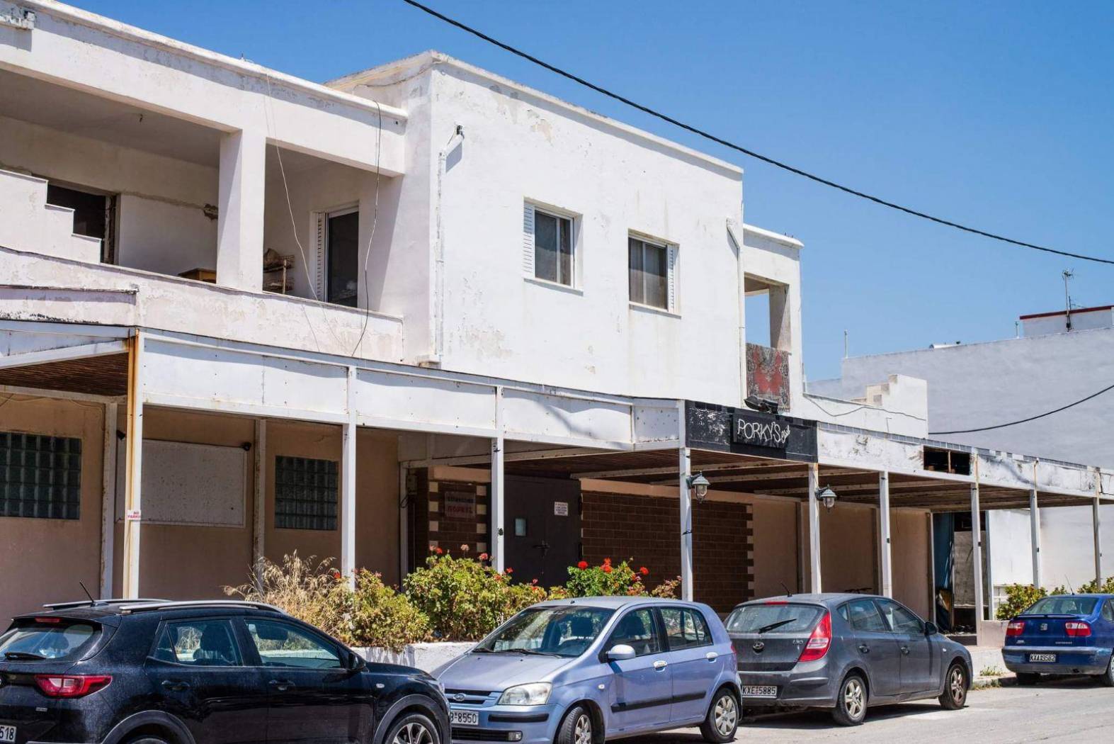 Building for Sale image 3