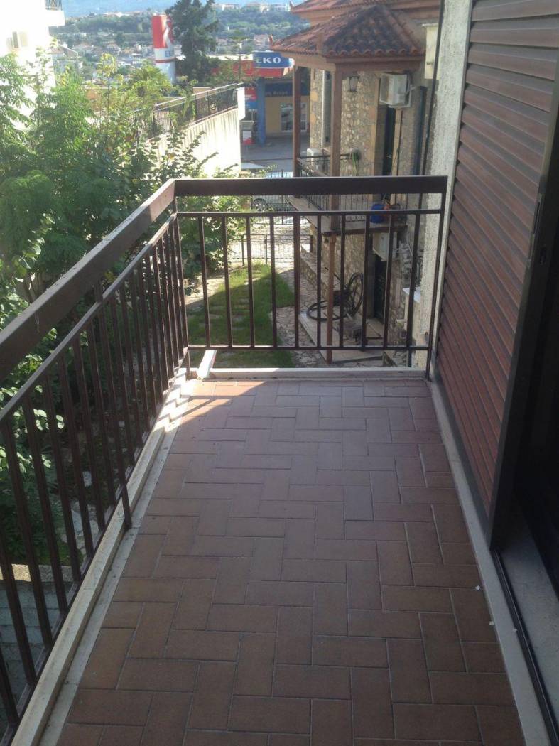 2-room flat Ρωμανιώλη, 1, Center, Aigio