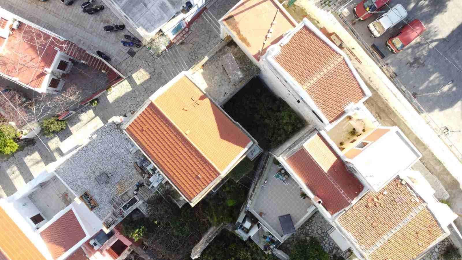 Building for Sale image 2