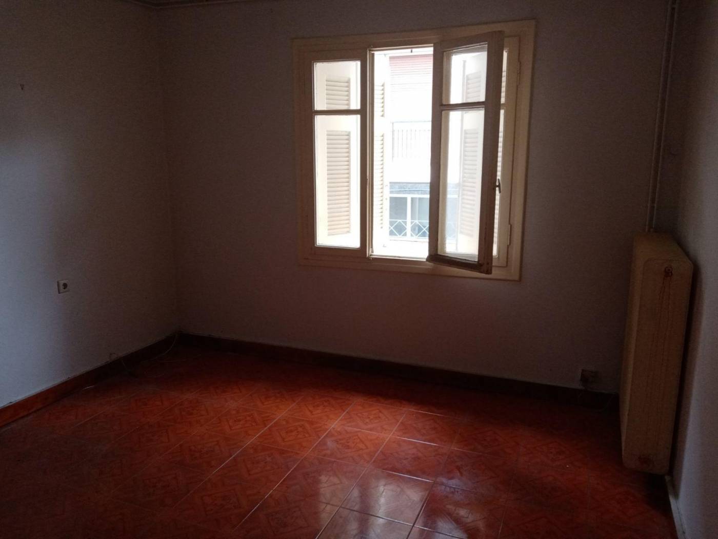 Building for Sale image 2