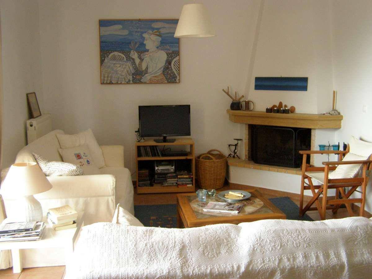 Duplex Χαλκίδας-Λεπούρων, Center, Amarinthos