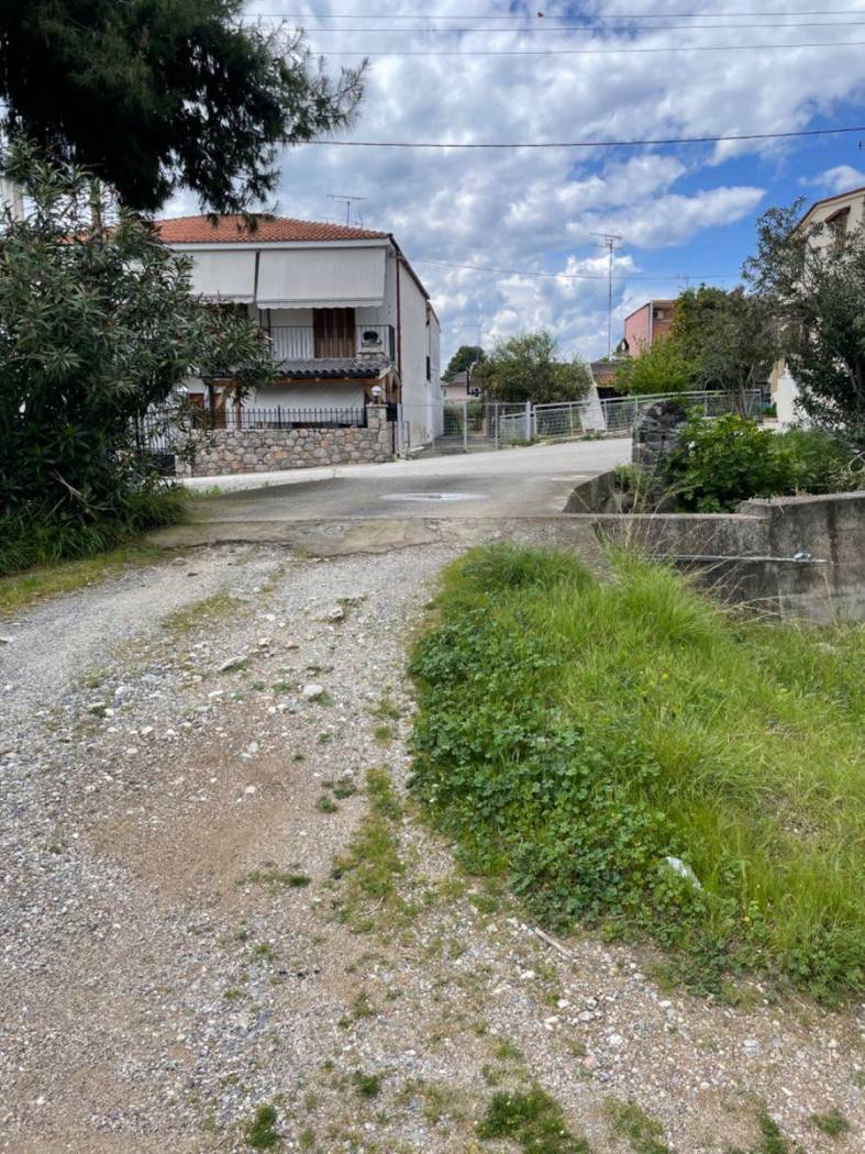 Building for Sale image 2