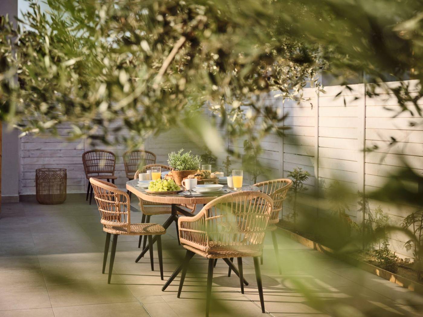 Building for Sale image 2