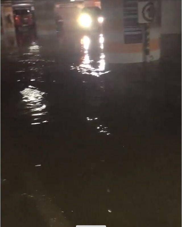 Building for Sale image 2