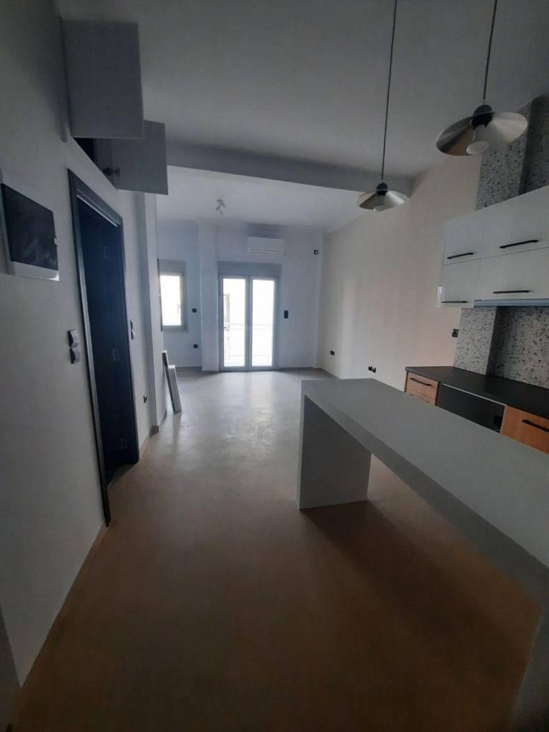 Studio Έλληνος Στρατιώτου, 86, Center, Patra