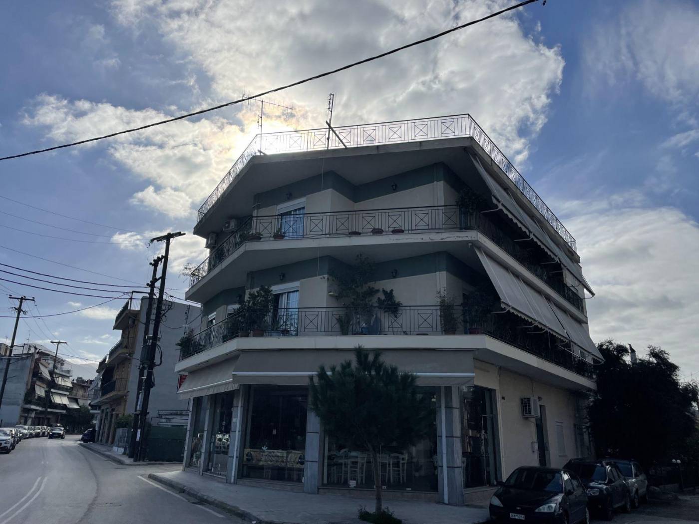 Building for Sale image 2