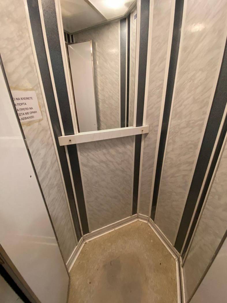 2-room flat Χριστόπουλου, 16, Agia Sofia, Thessaloniki – Center image 2