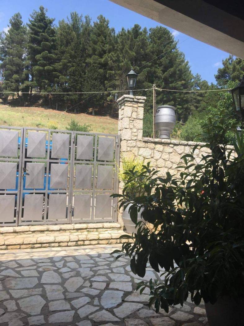 Single family villa Λόντου Ανδρέα, 2, Center, Kalavrita image 2