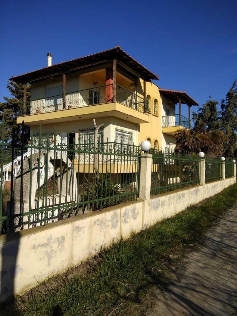 Single family villa Ελευθερίας, Aggelochori, Michaniona image 2