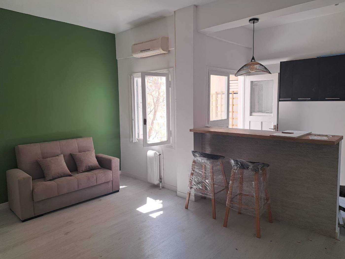 Studio Sevastoupoleos, 8, Ampelokipoi, Ampelokipoi – Pentagon