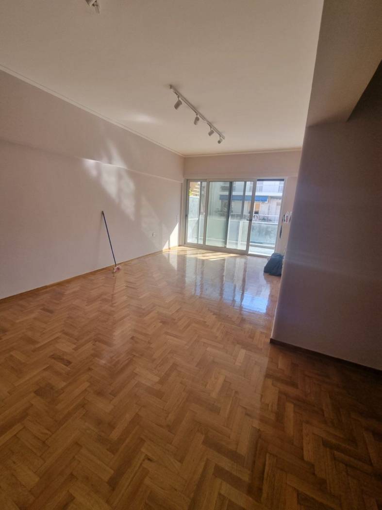 2-room flat 3ης Σεπτεμβρίου, 153-155, Ag. Meletiou – Viktorias Sq. – Marni, Patision – Acharnon