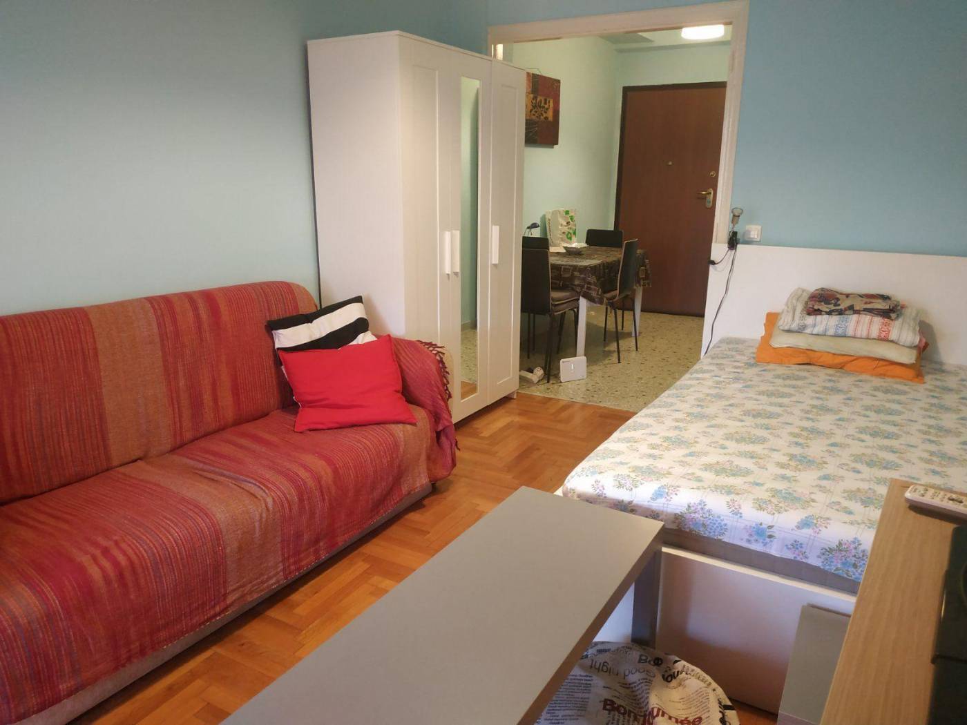 2-room flat Πλαπούτα, Neapoli Exarcheion, Exarchia – Neapoli